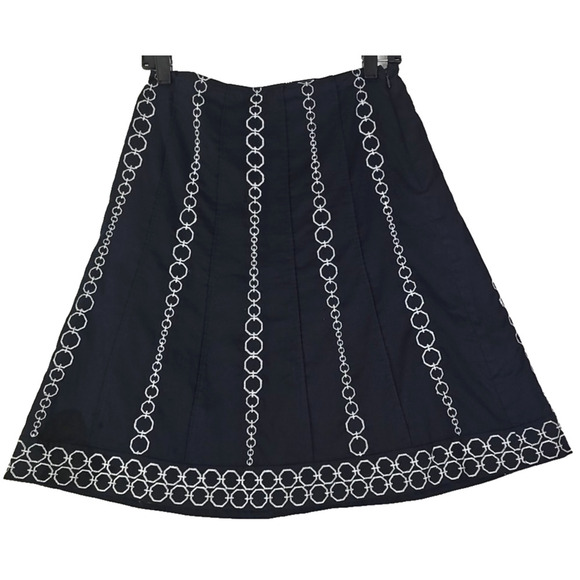 Ann Taylor~Woman Skirt 0~Black/Silver Embroidered Flare Cotton Skirt Fully Lined - Picture 1 of 13